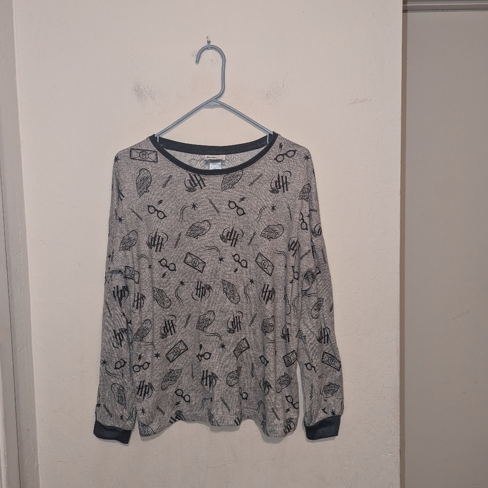 Wizarding World Harry Potter Grey And Black Sleep Shirt Size Medium